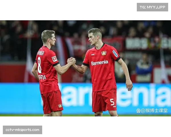 勒沃库森3-1逆转法兰克福，继续以不败战绩领跑德甲积分榜。